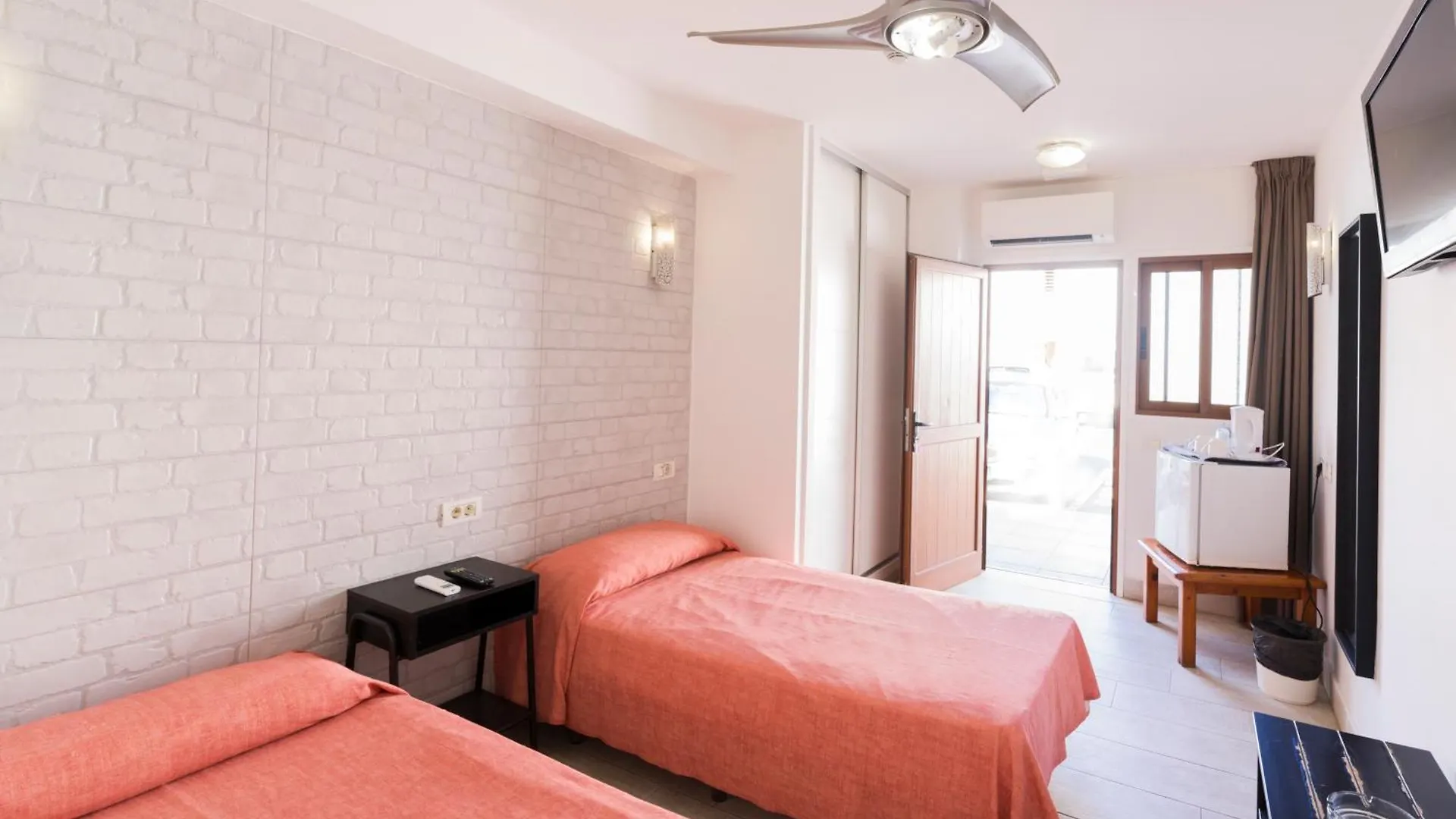 Aparthotel Apartamentos Tinerfe Garden Costa Adeje